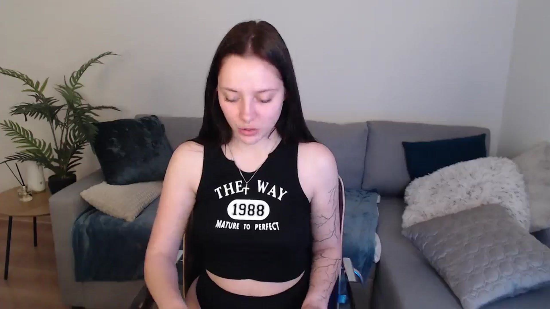Gallery image thumbnail from SerenaSantos's myfreecams stream on, 05/13/2024, 10:27 image 16 of 20
