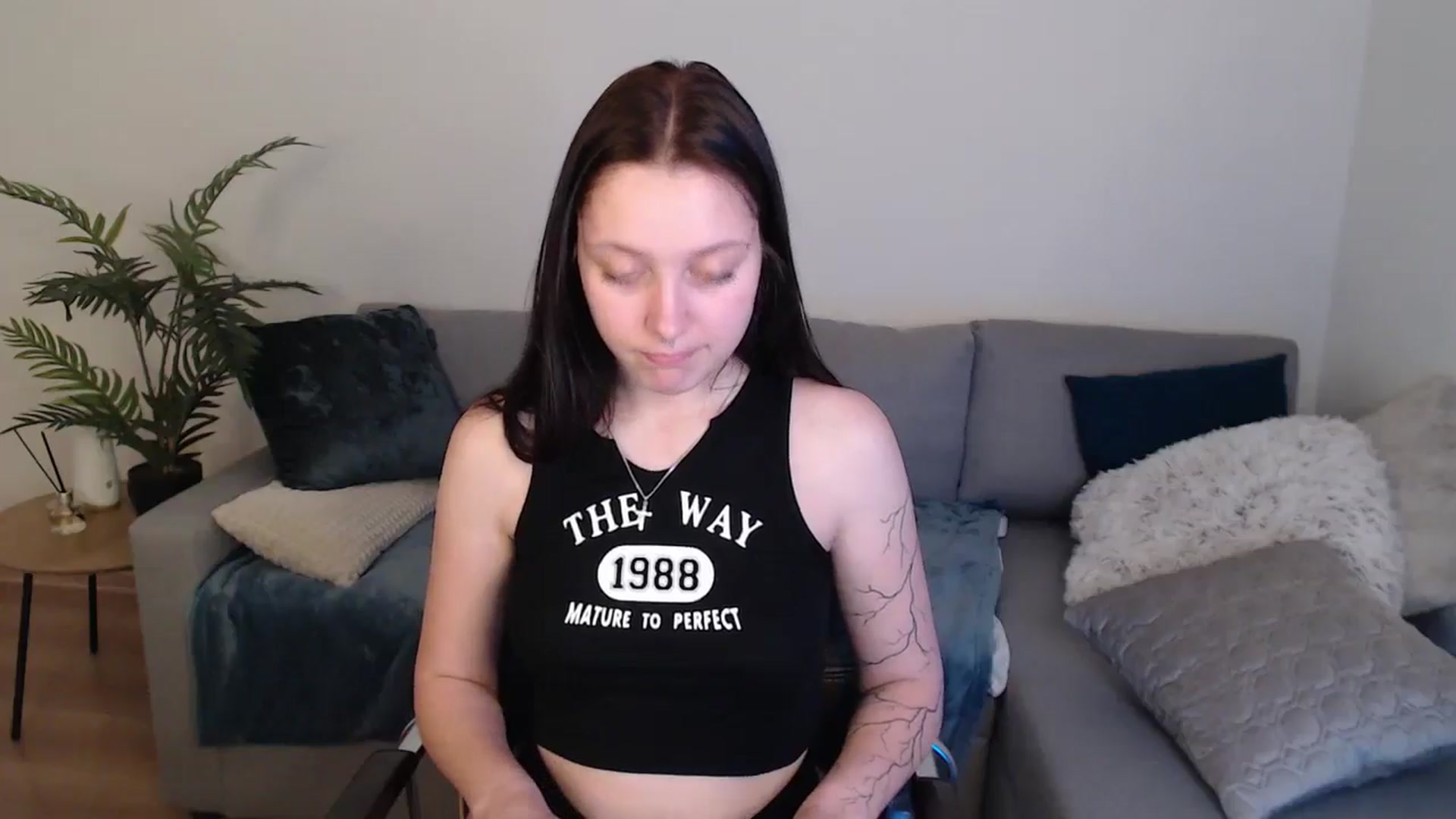 Gallery image thumbnail from SerenaSantos's myfreecams stream on, 05/13/2024, 11:32 image 18 of 20