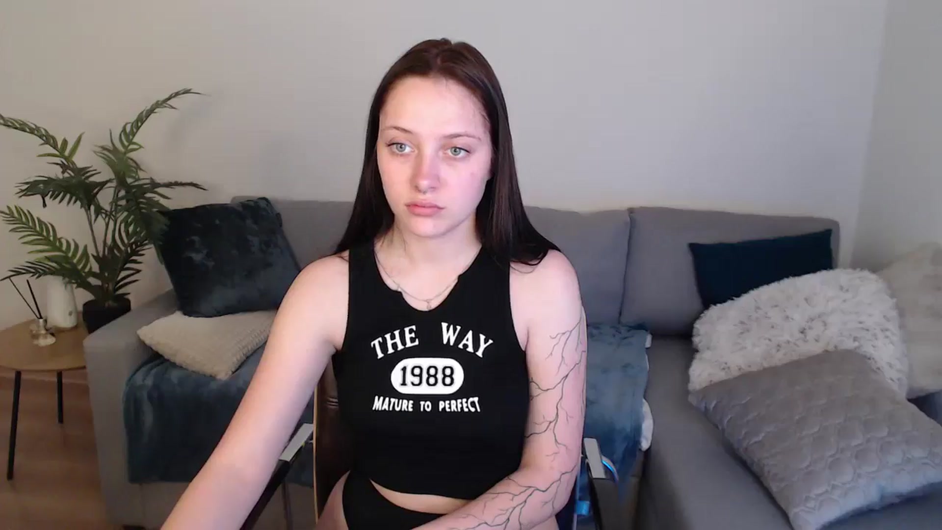 Gallery image thumbnail from SerenaSantos's myfreecams stream on, 05/13/2024, 11:32 image 4 of 20
