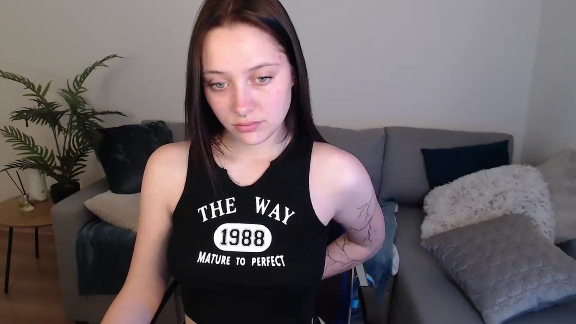 Gallery image thumbnail from SerenaSantos's myfreecams stream on, 05/13/2024, 11:32 image 8 of 20