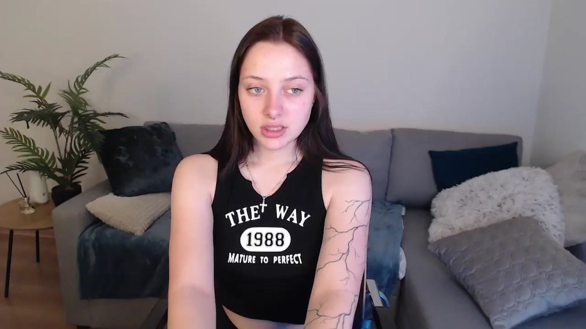 Gallery image thumbnail from SerenaSantos's myfreecams stream on, 05/15/2024, 09:12 image 2 of 20