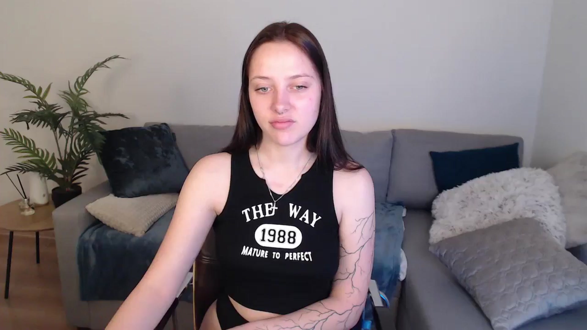 Gallery image thumbnail from SerenaSantos's myfreecams stream on, 05/15/2024, 09:12 image 15 of 20