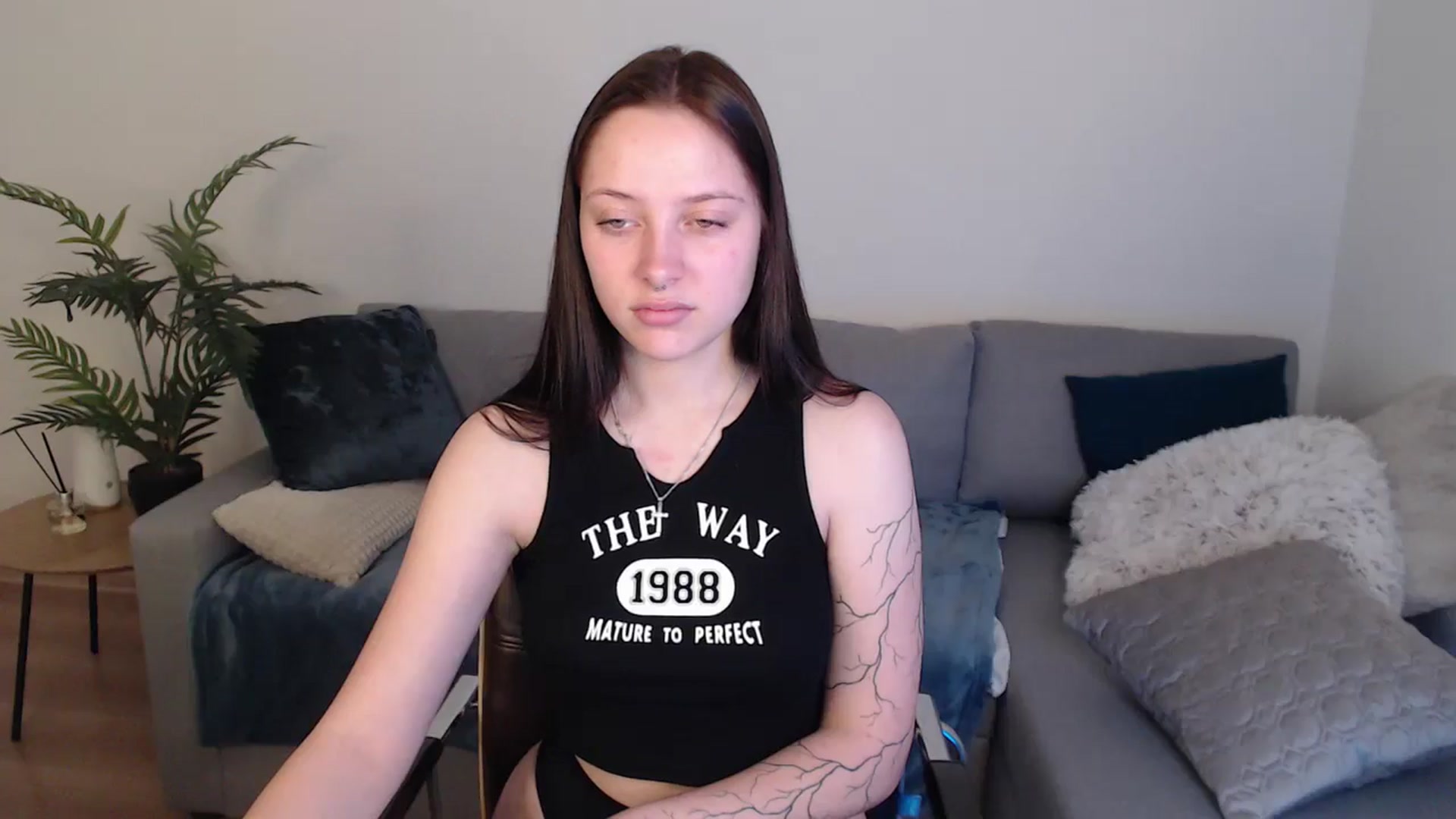 Gallery image thumbnail from SerenaSantos's myfreecams stream on, 05/15/2024, 09:12 image 13 of 20