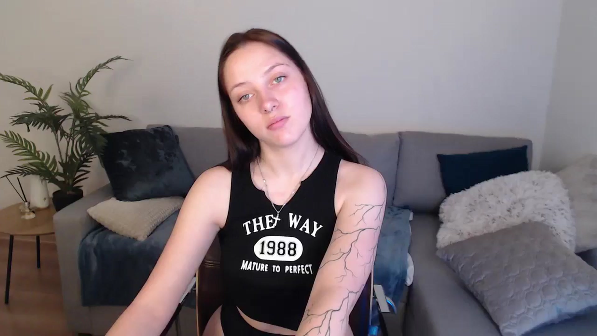 Gallery image thumbnail from SerenaSantos's myfreecams stream on, 05/15/2024, 09:12 image 18 of 20