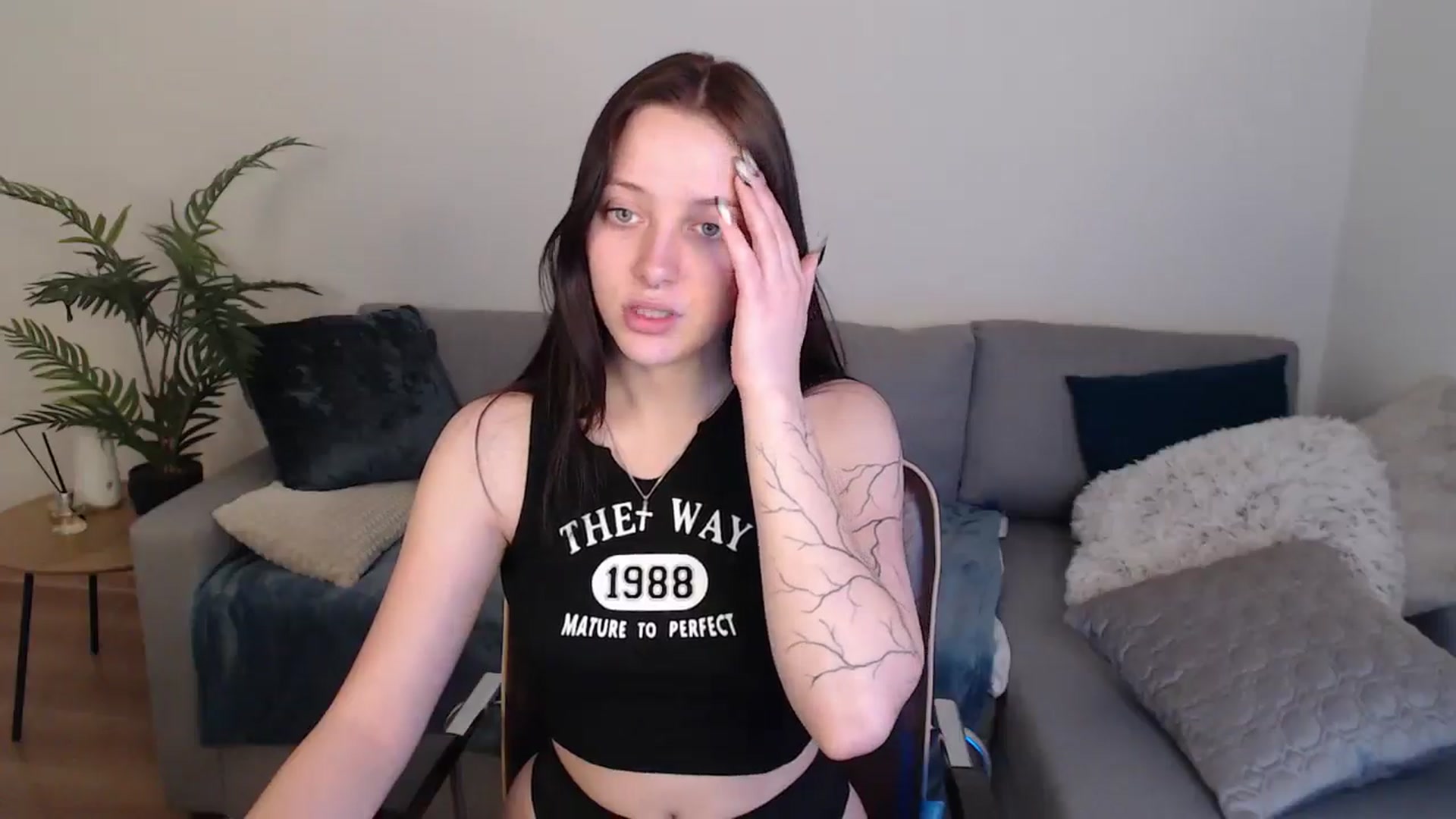 Gallery image thumbnail from SerenaSantos's myfreecams stream on, 05/15/2024, 10:54 image 18 of 20