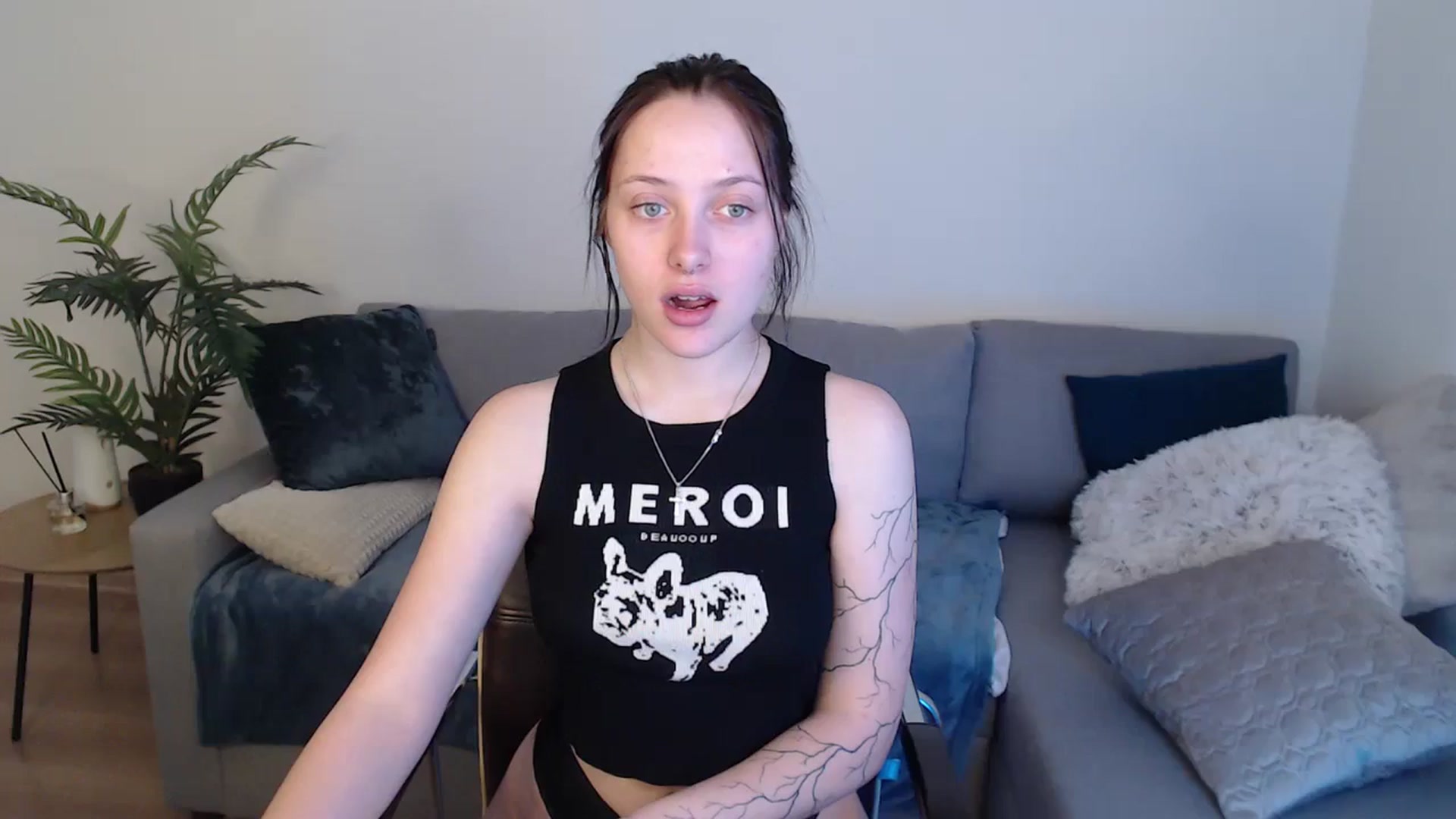 Gallery image thumbnail from SerenaSantos's myfreecams stream on, 05/17/2024, 08:41 image 19 of 20