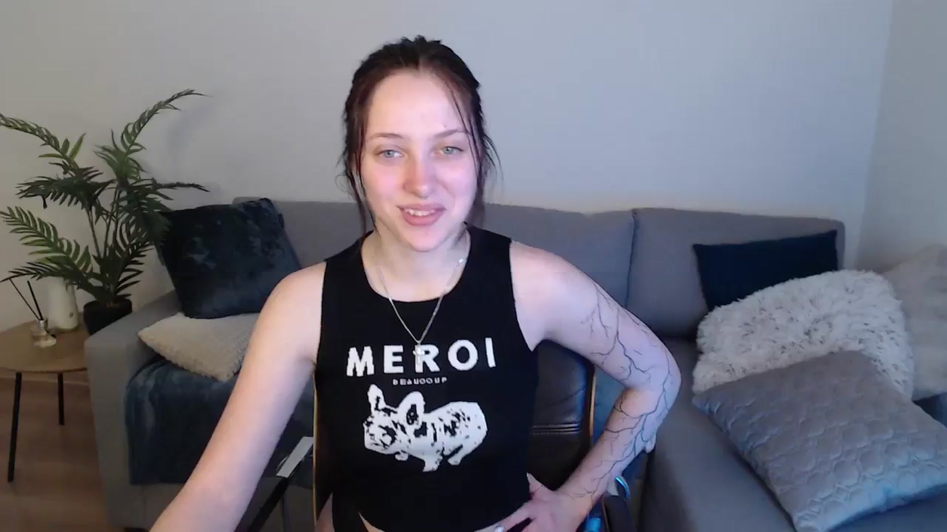 Gallery image thumbnail from SerenaSantos's myfreecams stream on, 05/17/2024, 12:24 image 7 of 20