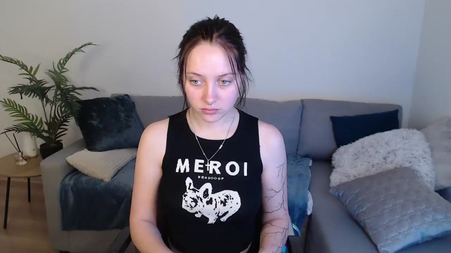 Gallery image thumbnail from SerenaSantos's myfreecams stream on, 05/17/2024, 12:24 image 1 of 20