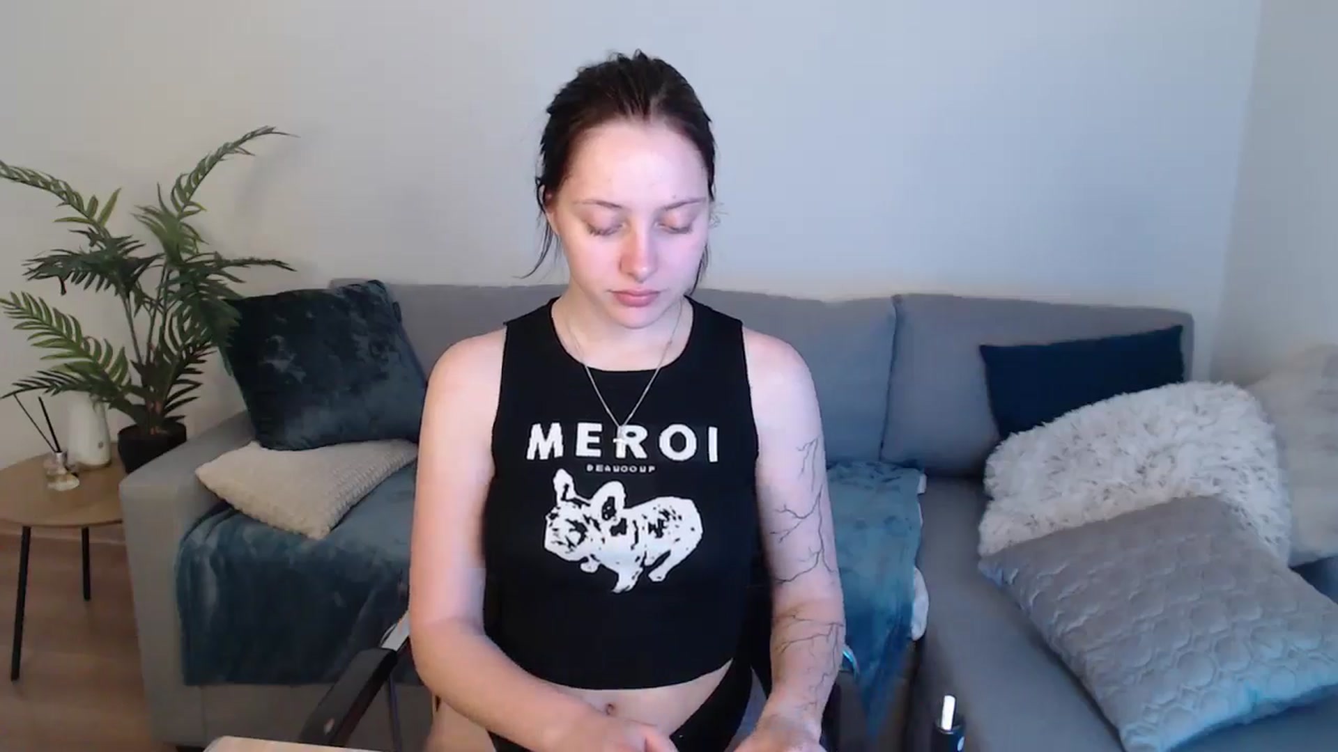 Gallery image thumbnail from SerenaSantos's myfreecams stream on, 05/17/2024, 13:11 image 17 of 20