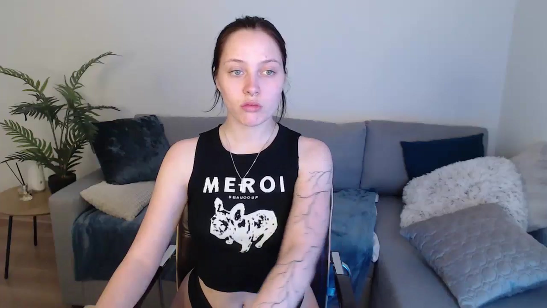 Gallery image thumbnail from SerenaSantos's myfreecams stream on, 05/17/2024, 13:11 image 15 of 20