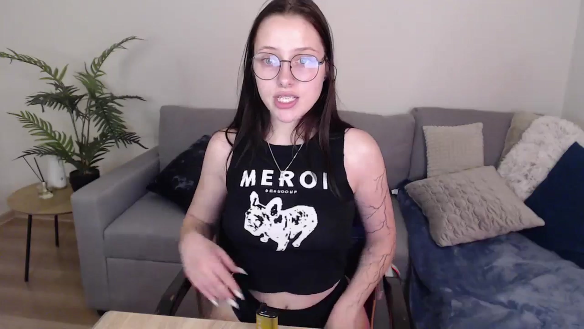Gallery image thumbnail from SerenaSantos's myfreecams stream on, 05/24/2024, 12:17 image 19 of 20