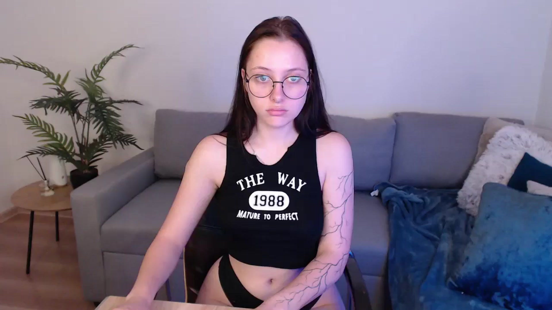 Gallery image thumbnail from SerenaSantos's myfreecams stream on, 06/02/2024, 11:23 image 9 of 20