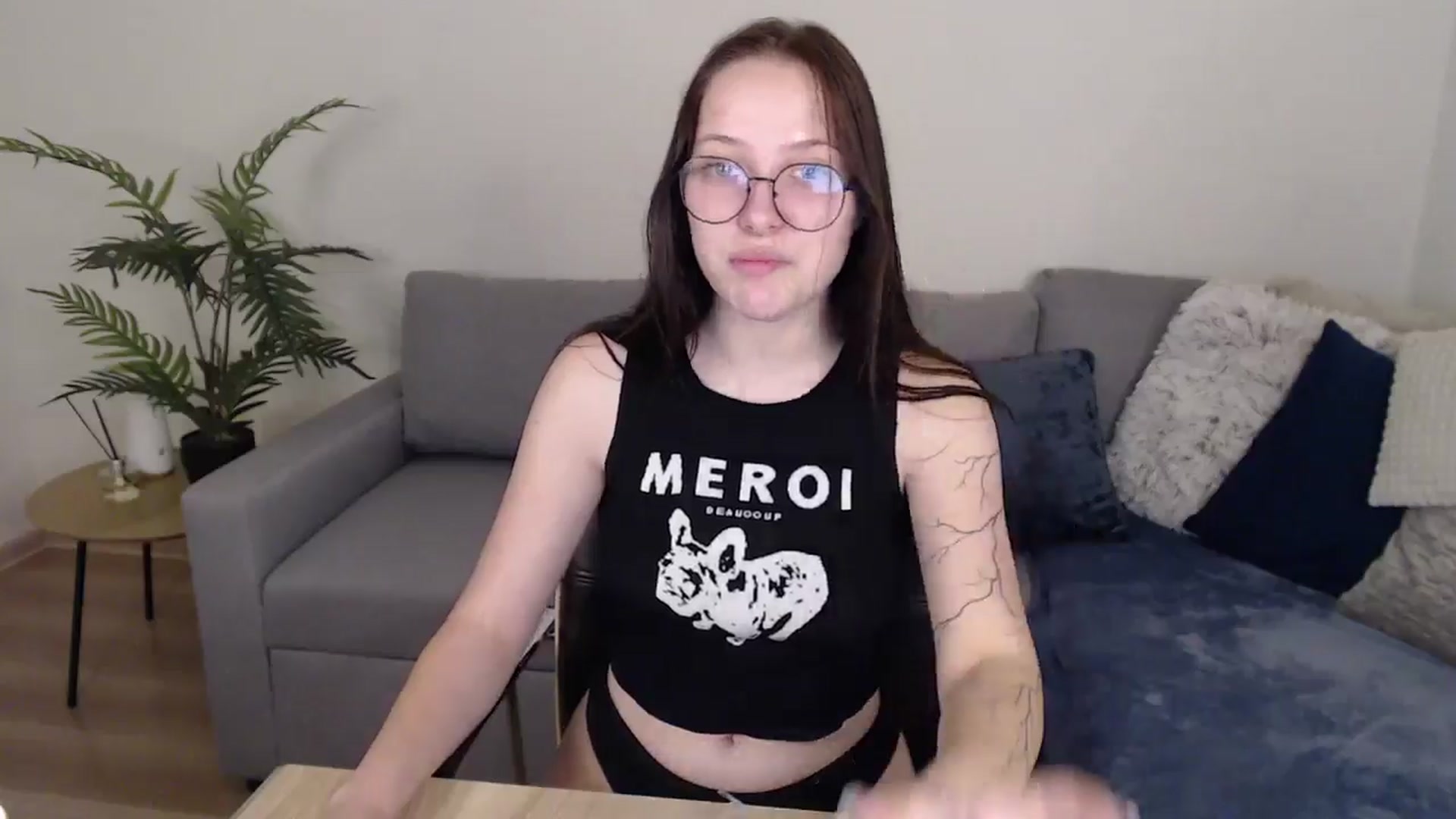 Gallery image thumbnail from SerenaSantos's myfreecams stream on, 06/04/2024, 11:00 image 20 of 20