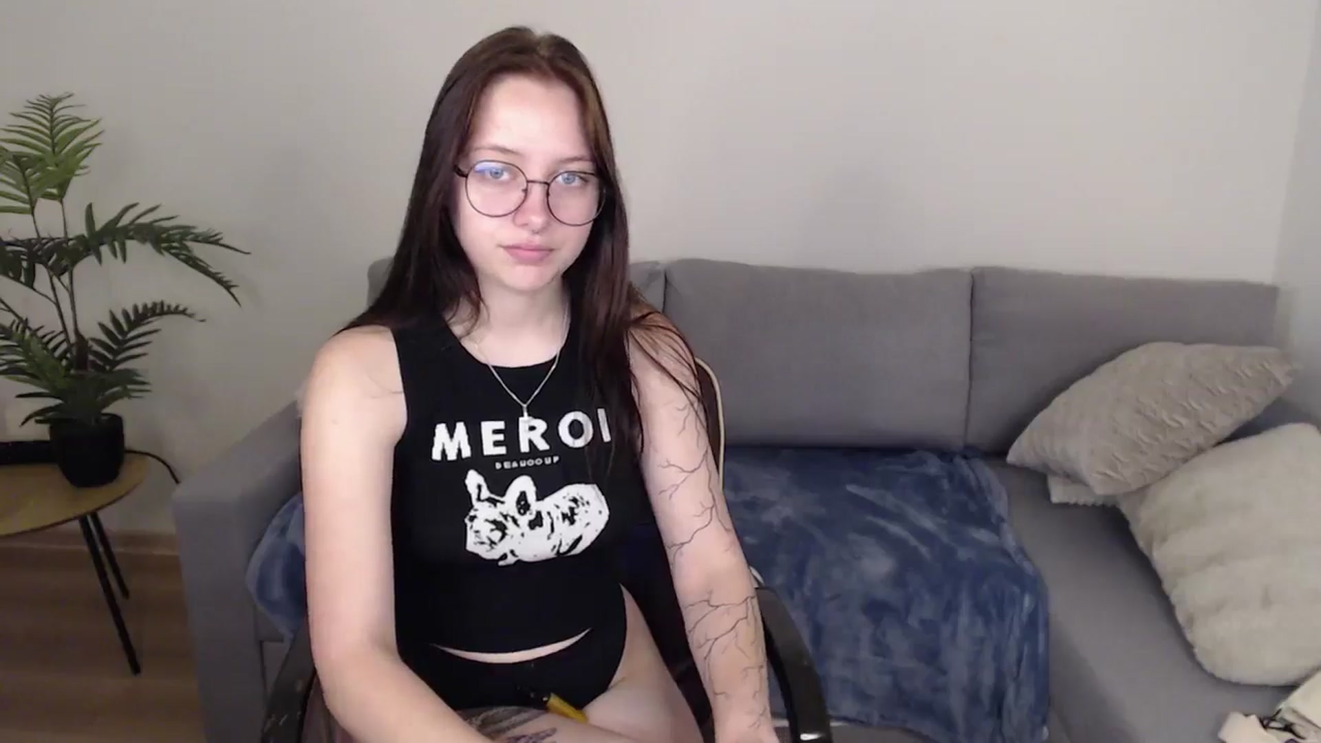 Gallery image thumbnail from SerenaSantos's myfreecams stream on, 06/09/2024, 10:06 image 4 of 20