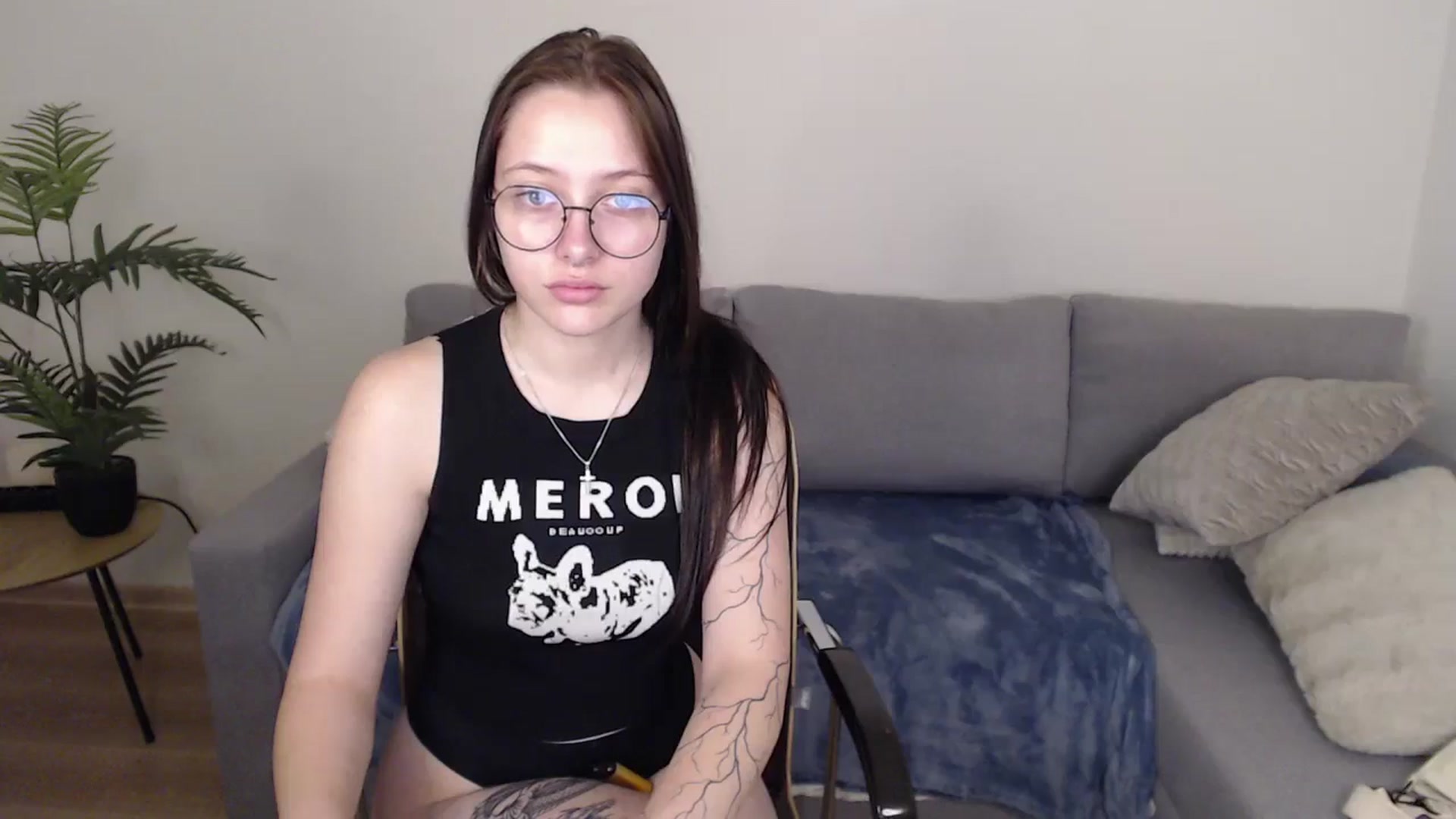 Gallery image thumbnail from SerenaSantos's myfreecams stream on, 06/09/2024, 10:06 image 5 of 20