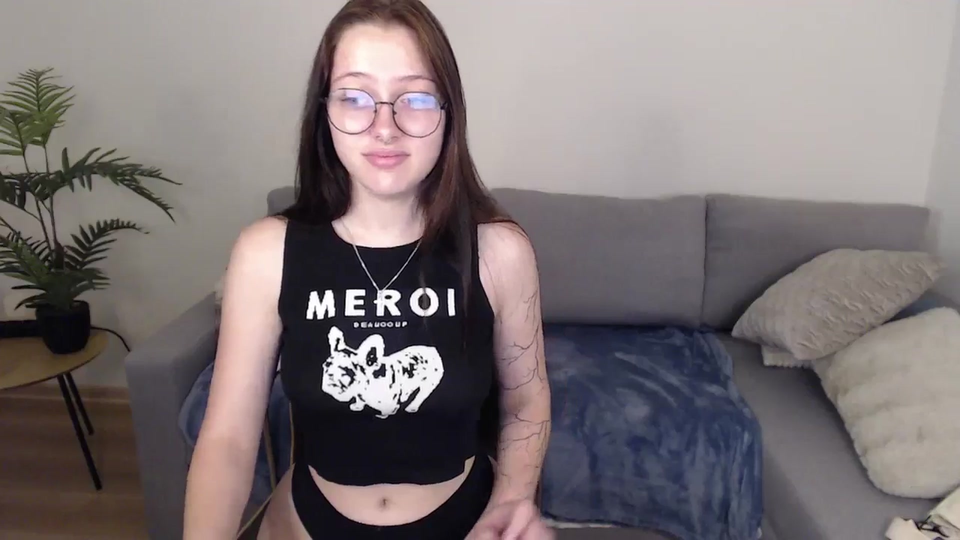 Gallery image thumbnail from SerenaSantos's myfreecams stream on, 06/09/2024, 10:06 image 18 of 20