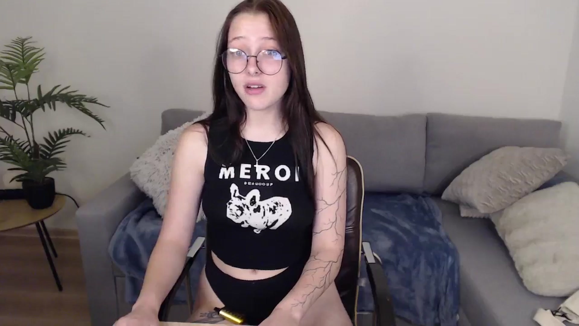Gallery image thumbnail from SerenaSantos's myfreecams stream on, 06/09/2024, 10:54 image 8 of 20