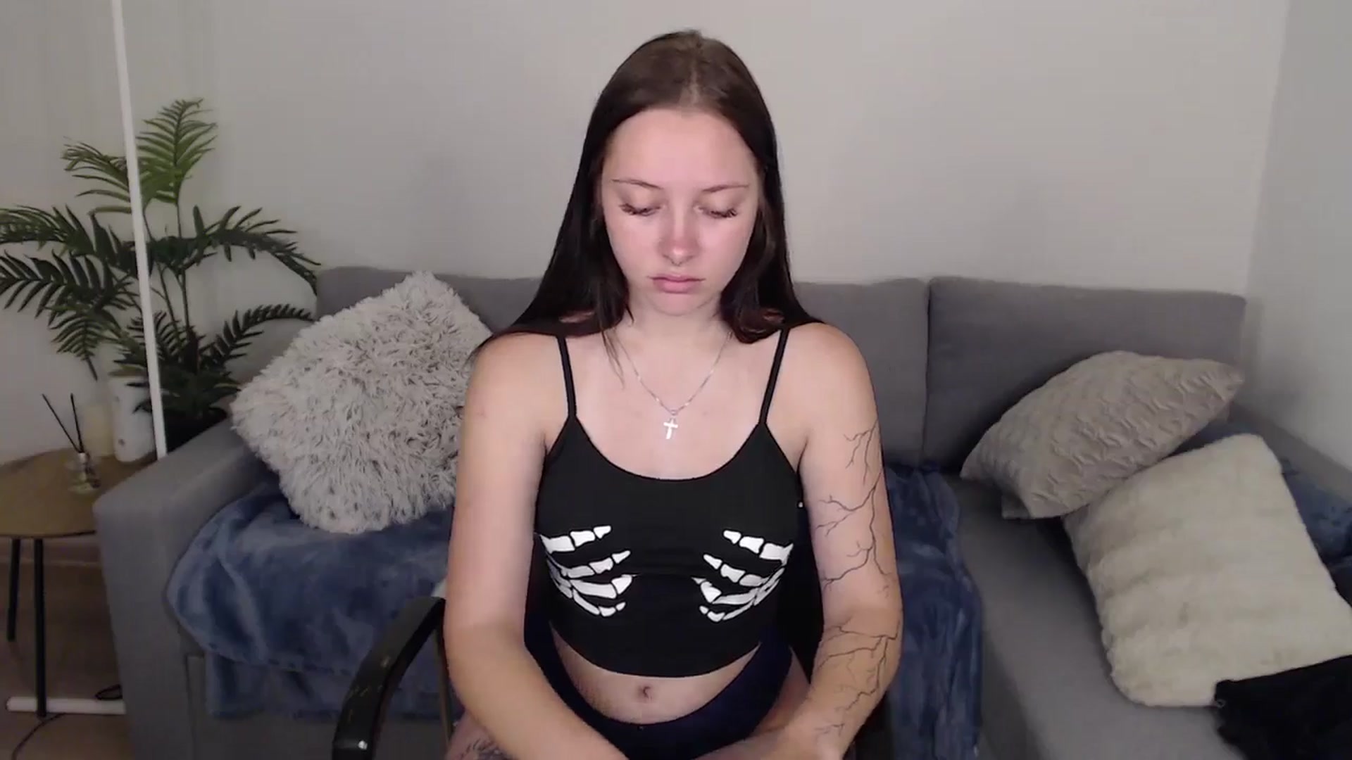 Gallery image thumbnail from SerenaSantos's myfreecams stream on, 06/25/2024, 13:09 image 3 of 20