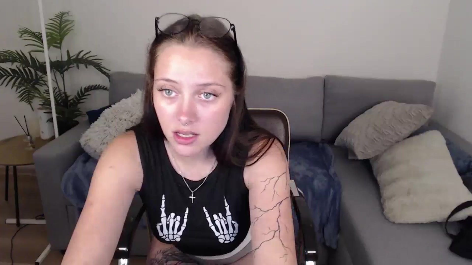 Gallery image thumbnail from SerenaSantos's myfreecams stream on, 06/26/2024, 12:05 image 19 of 20