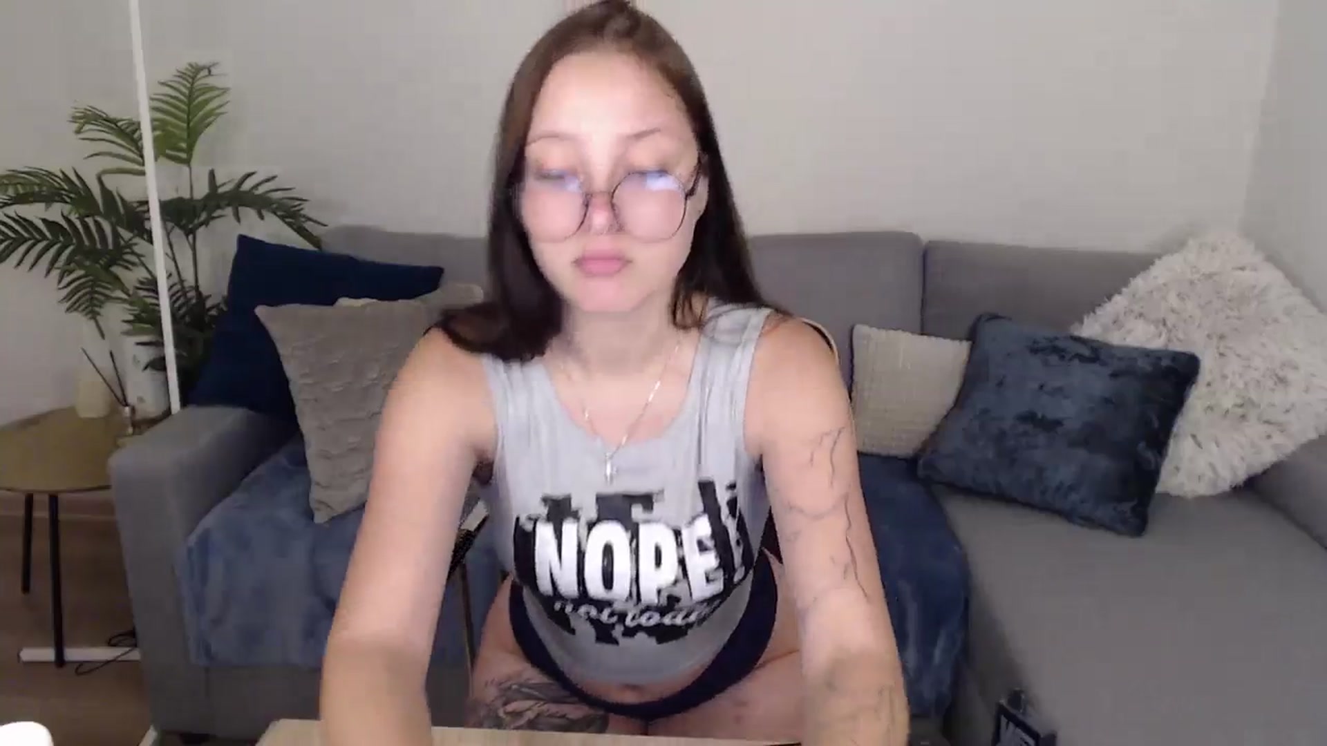 Gallery image thumbnail from SerenaSantos's myfreecams stream on, 06/29/2024, 10:53 image 12 of 20
