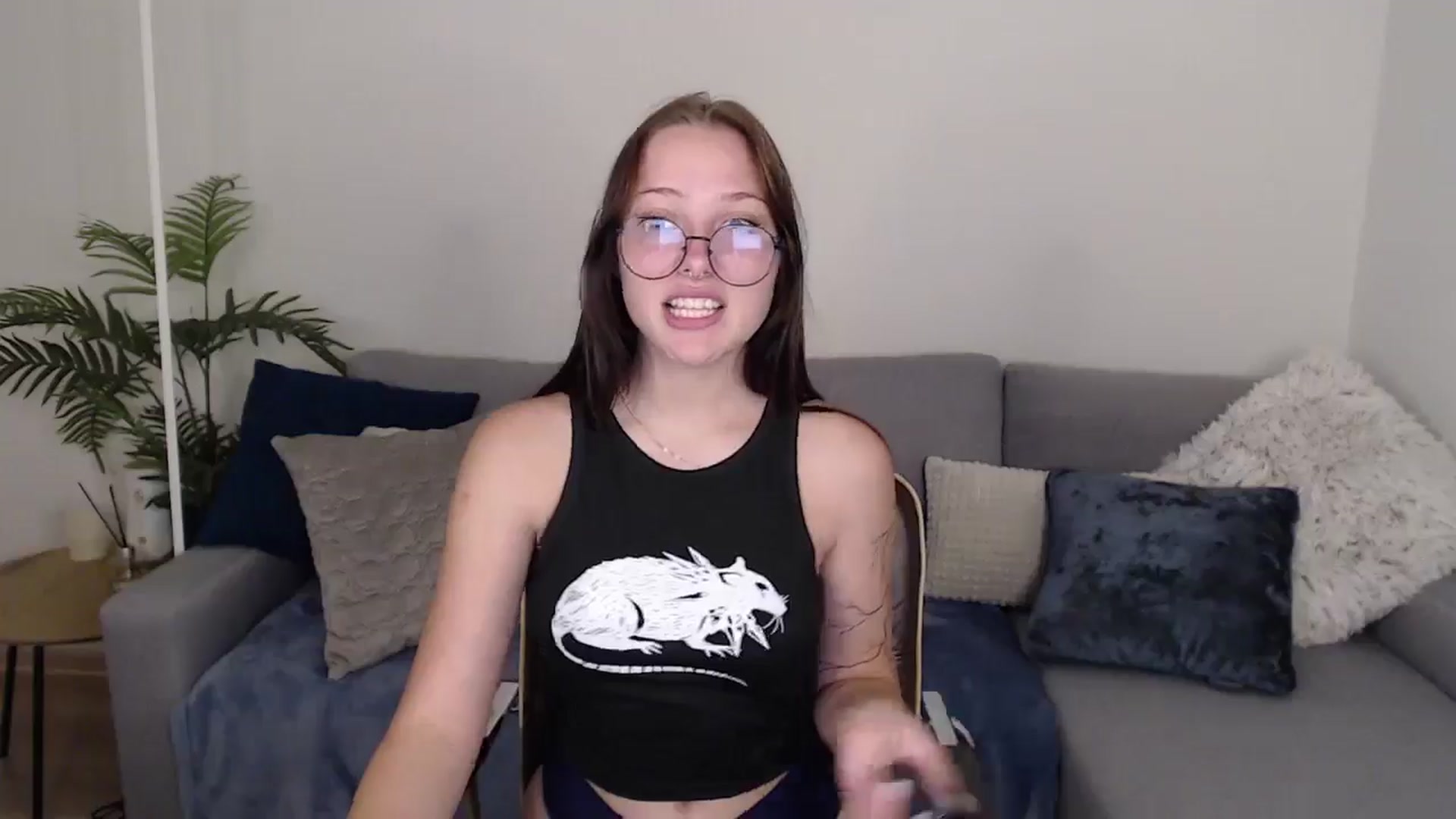Gallery image thumbnail from SerenaSantos's myfreecams stream on, 07/01/2024, 12:48 image 5 of 20