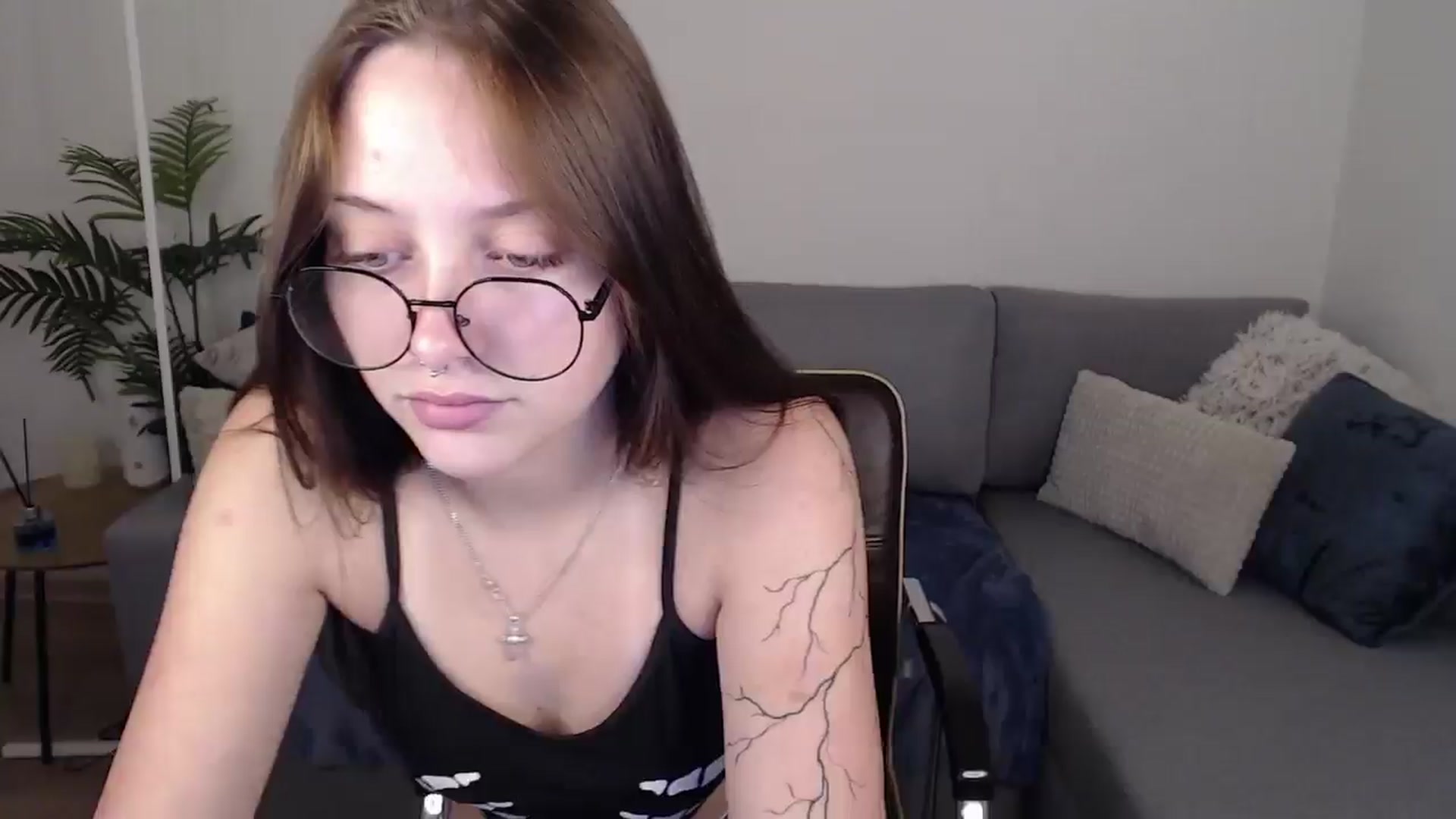 Gallery image thumbnail from SerenaSantos's myfreecams stream on, 07/09/2024, 11:21 image 2 of 20