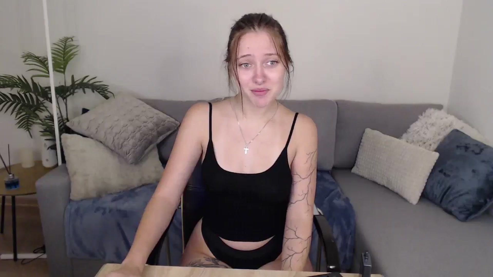 Gallery image thumbnail from SerenaSantos's myfreecams stream on, 07/10/2024, 10:08 image 10 of 20