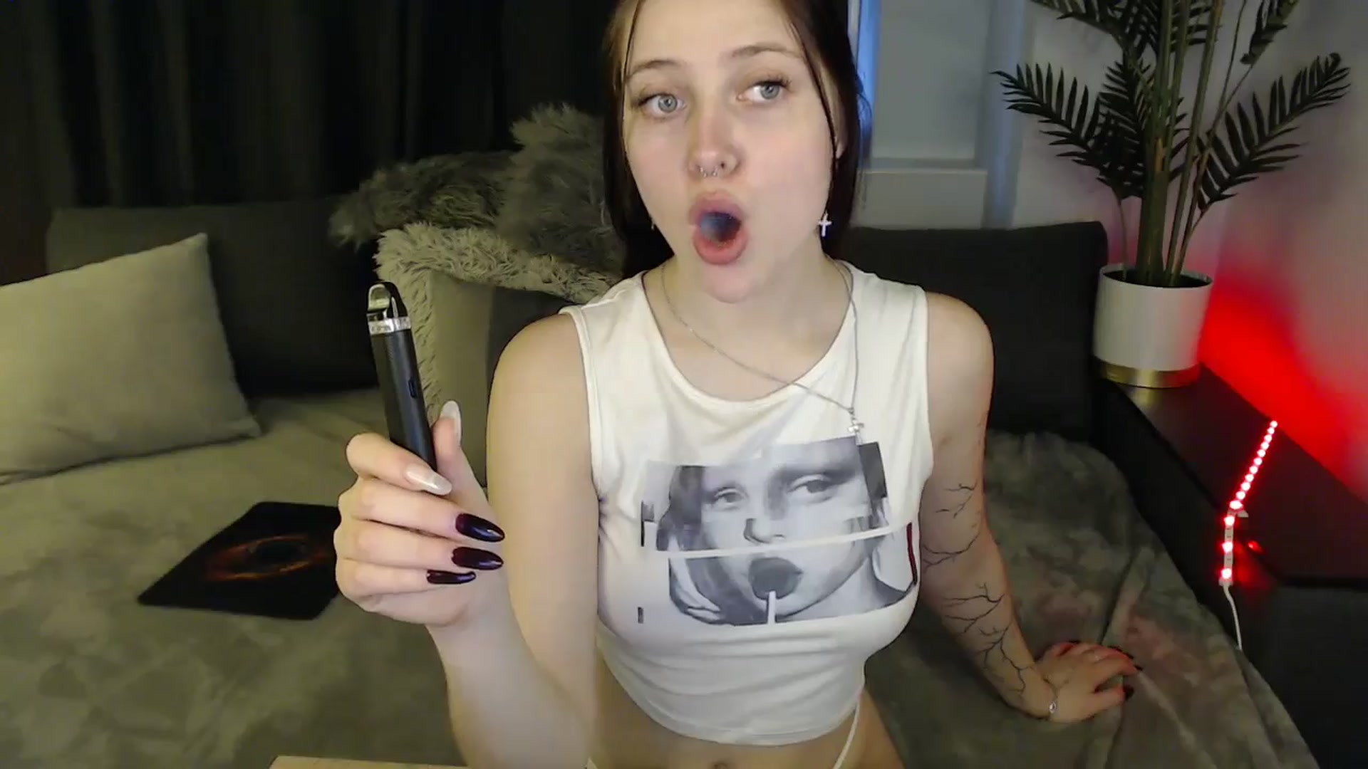 Gallery image thumbnail from SerenaSantos's myfreecams stream on, 02/16/2025, 14:42 image 19 of 20