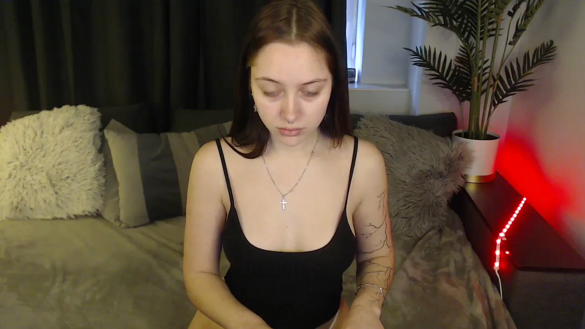 Gallery image thumbnail from SerenaSantos's myfreecams stream on, 02/22/2025, 11:32 image 2 of 20