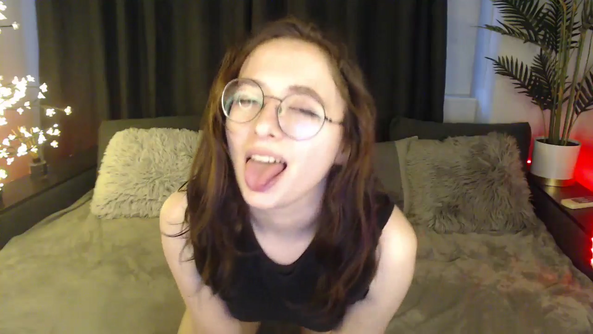 Gallery image thumbnail from SerenaSantos's myfreecams stream on, 02/24/2025, 12:01 image 19 of 20