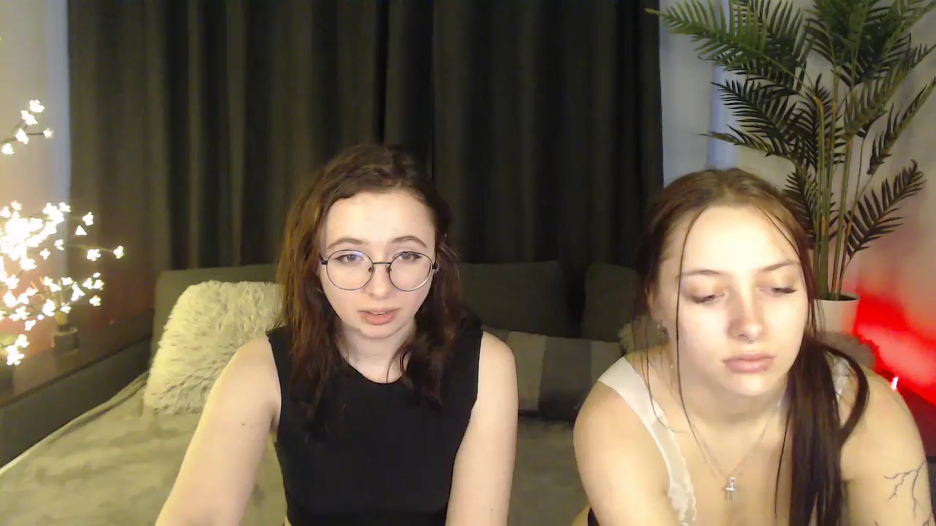 Gallery image thumbnail from SerenaSantos's myfreecams stream on, 02/24/2025, 14:45 image 2 of 20