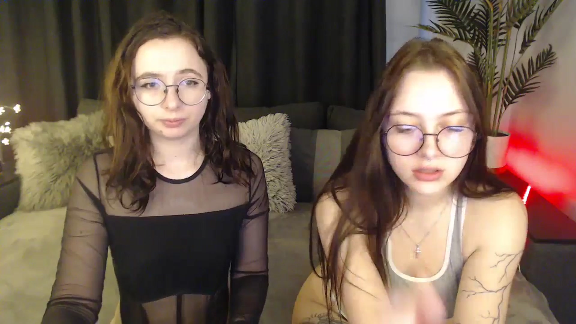 Gallery image thumbnail from SerenaSantos's myfreecams stream on, 02/25/2025, 14:50 image 7 of 20