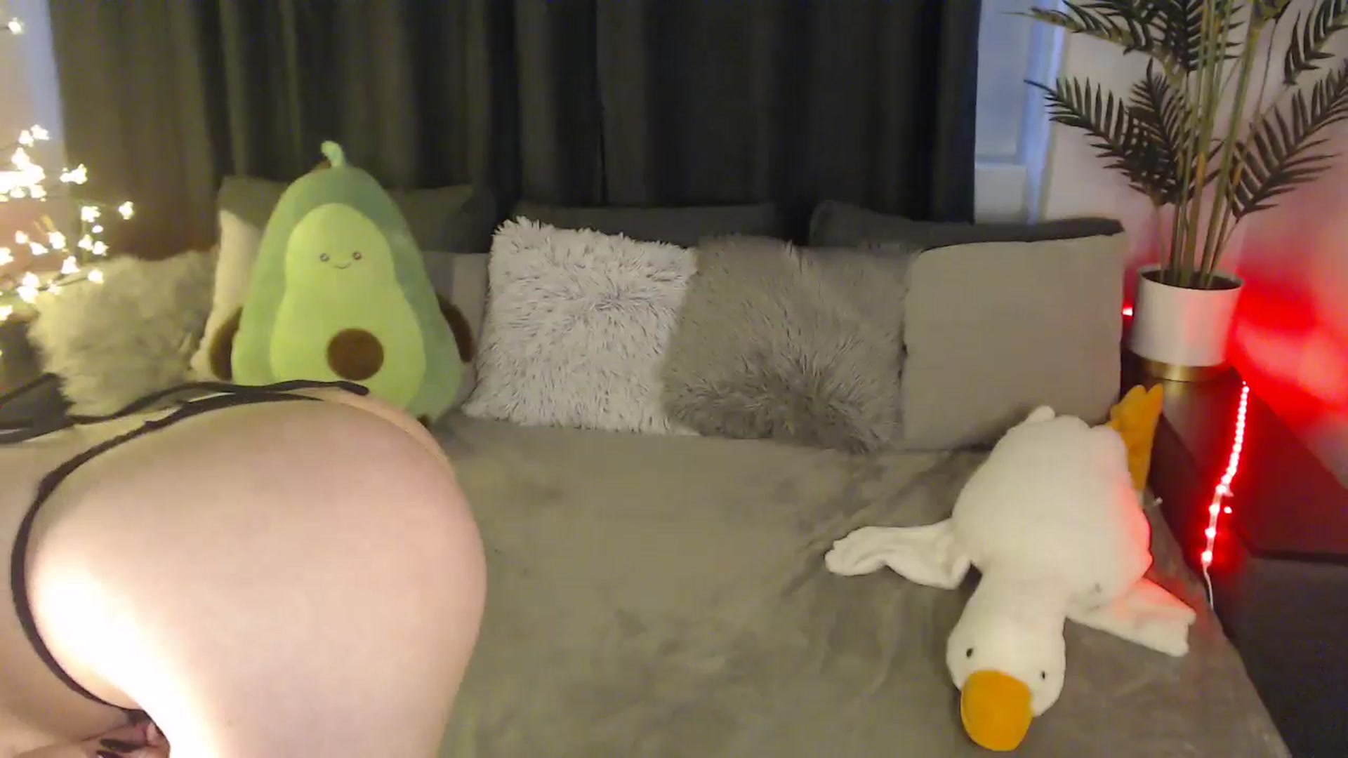 Gallery image thumbnail from SerenaSantos's myfreecams stream on, 03/21/2025, 10:58 image 6 of 20