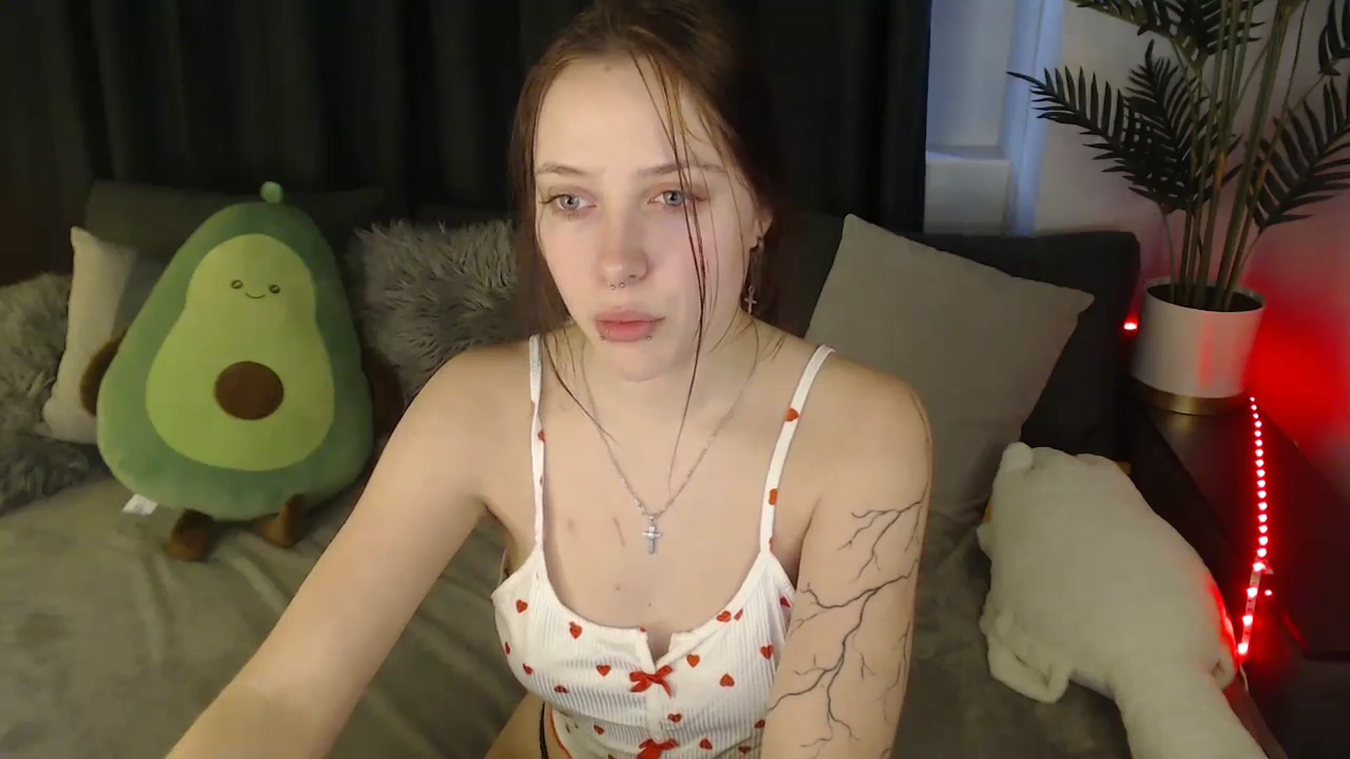 Gallery image thumbnail from SerenaSantos's myfreecams stream on, 03/26/2025, 13:42 image 5 of 20