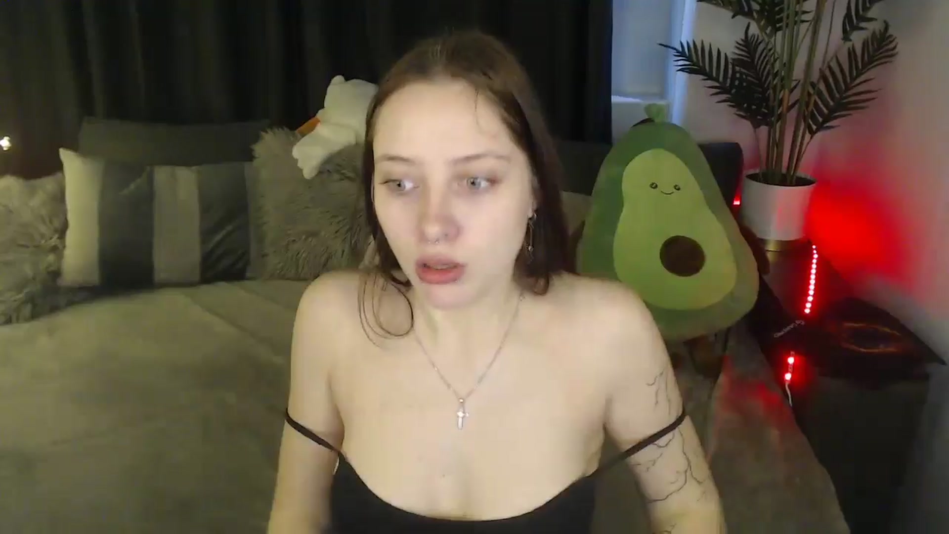 Gallery image thumbnail from SerenaSantos's myfreecams stream on, 03/30/2025, 10:04 image 10 of 20