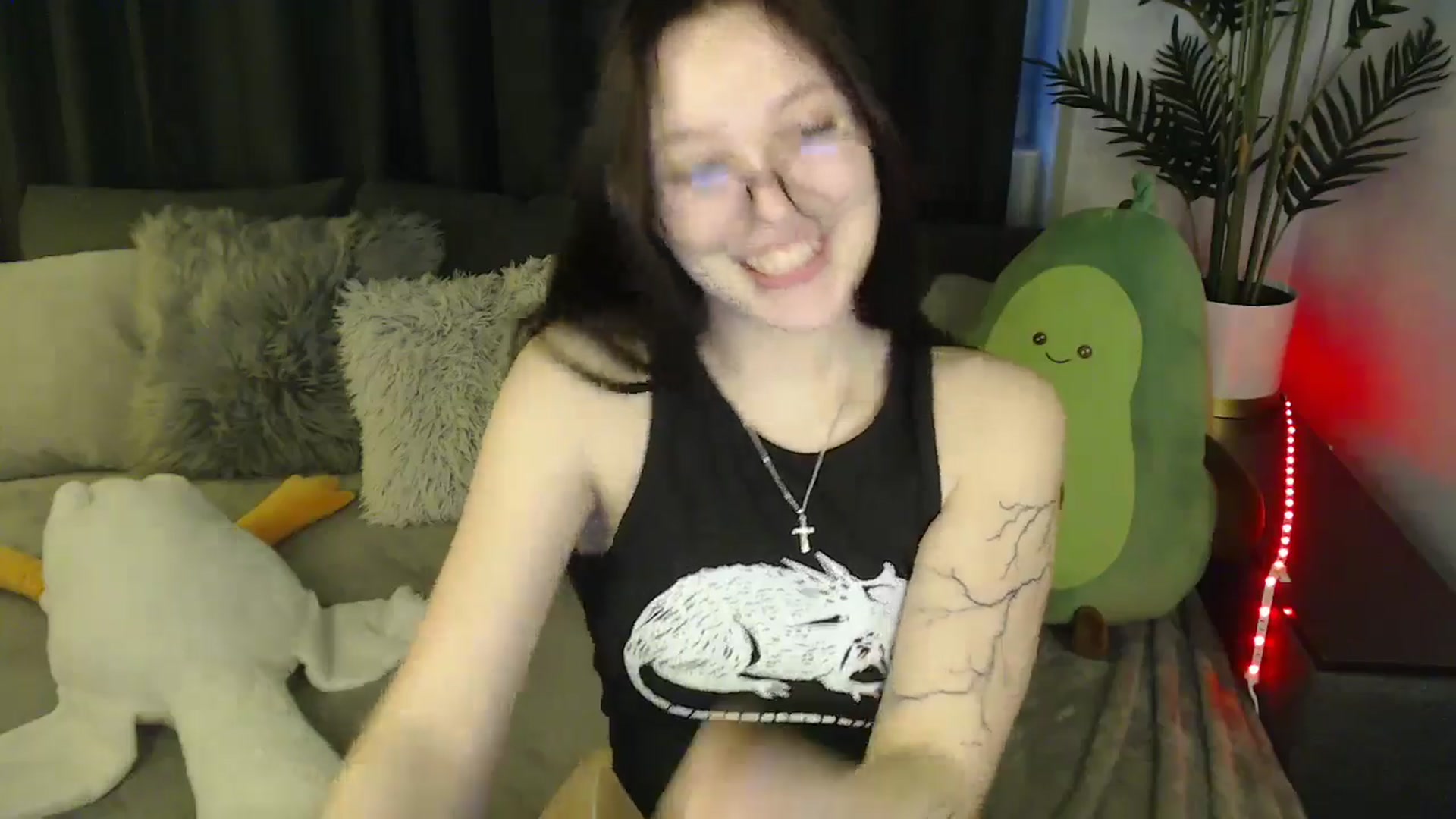 Gallery image thumbnail from SerenaSantos's myfreecams stream on, 04/30/2025, 10:13 image 7 of 20