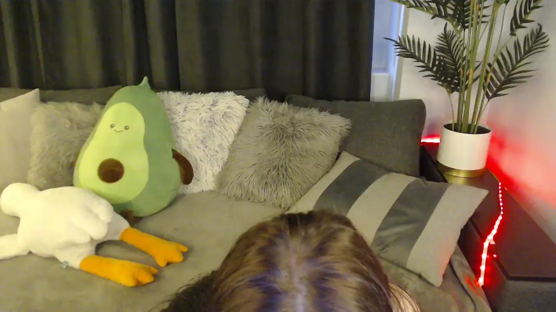 Gallery image thumbnail from SerenaSantos's myfreecams stream on, 05/25/2025, 13:37 image 10 of 20