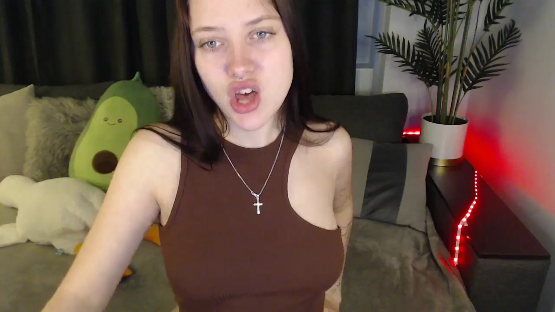 Gallery image thumbnail from SerenaSantos's myfreecams stream on, 05/26/2025, 10:45 image 4 of 20