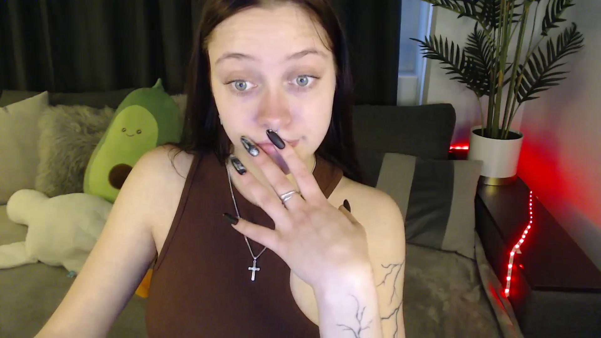 Gallery image thumbnail from SerenaSantos's myfreecams stream on, 05/26/2025, 11:44 image 7 of 20