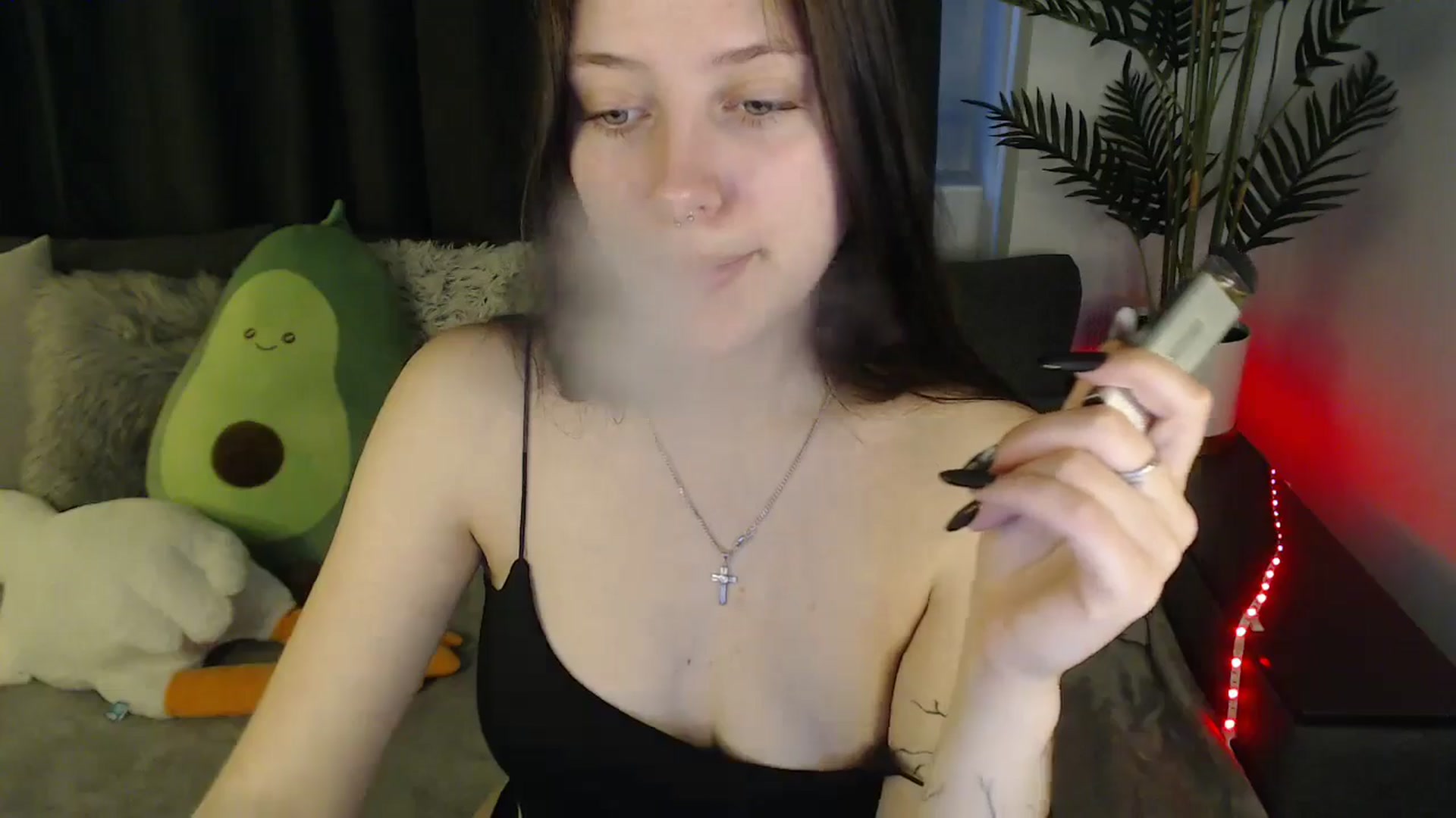 Gallery image thumbnail from SerenaSantos's myfreecams stream on, 05/27/2025, 08:49 image 18 of 20