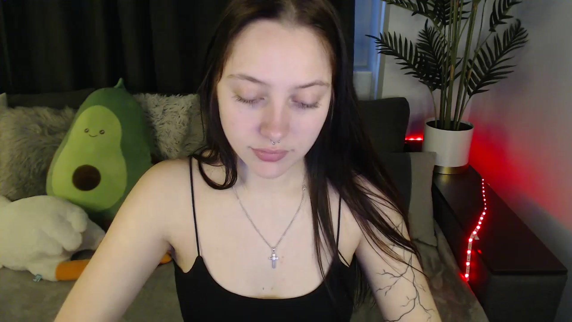 Gallery image thumbnail from SerenaSantos's myfreecams stream on, 05/27/2025, 09:22 image 19 of 20
