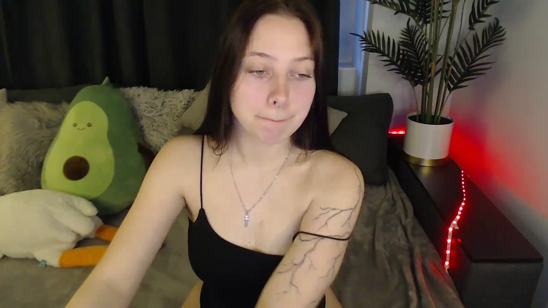 Gallery image thumbnail from SerenaSantos's myfreecams stream on, 05/27/2025, 10:13 image 19 of 20