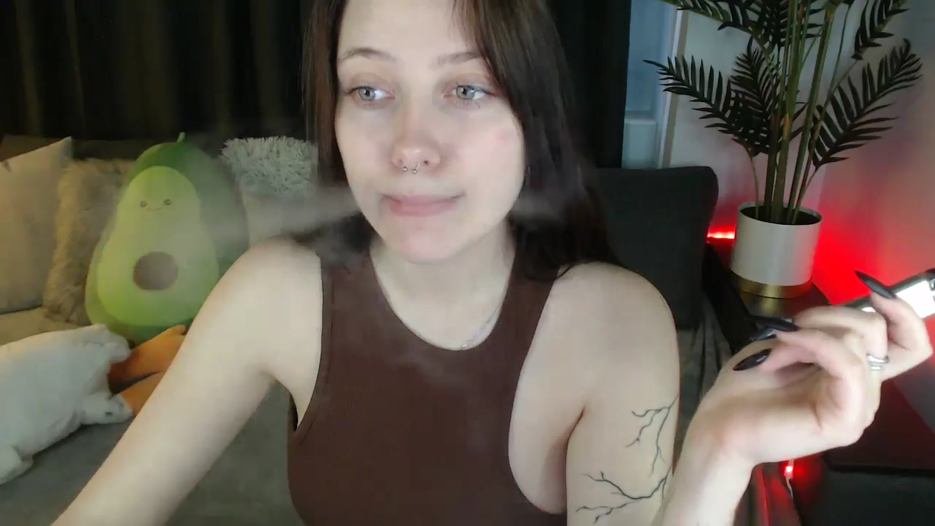 Gallery image thumbnail from SerenaSantos's myfreecams stream on, 05/28/2025, 14:04 image 14 of 20