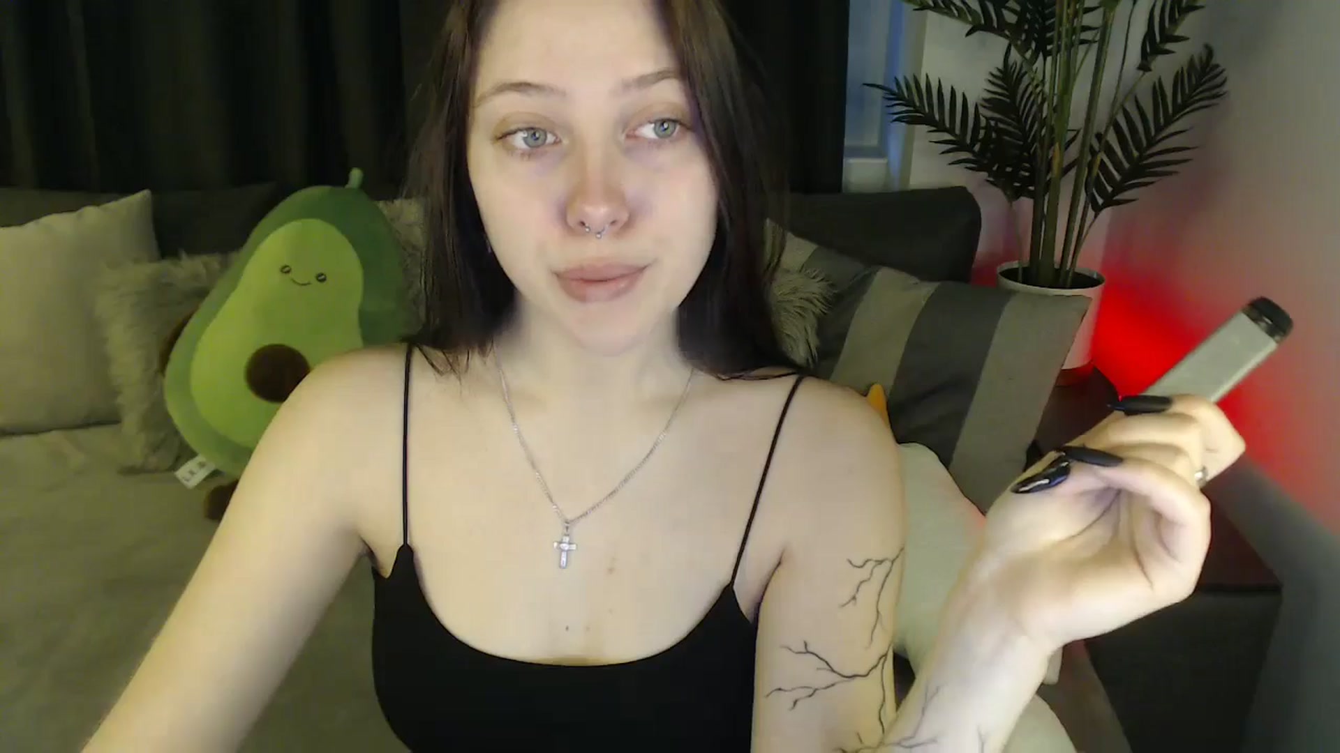 Gallery image thumbnail from SerenaSantos's myfreecams stream on, 05/30/2025, 10:43 image 3 of 20