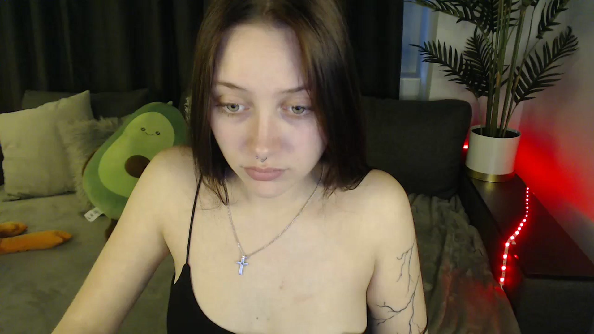 Gallery image thumbnail from SerenaSantos's myfreecams stream on, 05/30/2025, 13:58 image 11 of 20