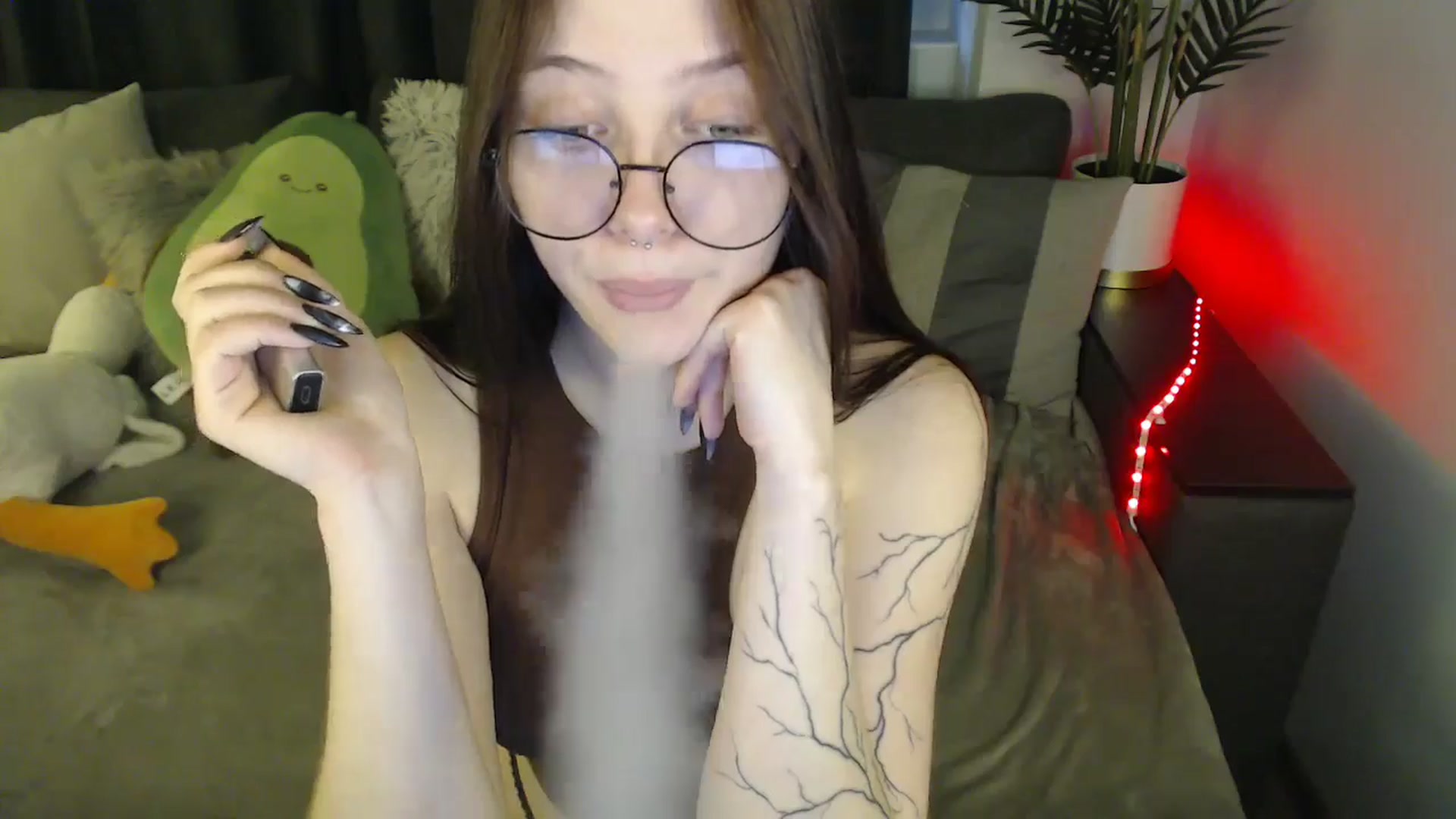 Gallery image thumbnail from SerenaSantos's myfreecams stream on, 05/31/2025, 09:43 image 14 of 20