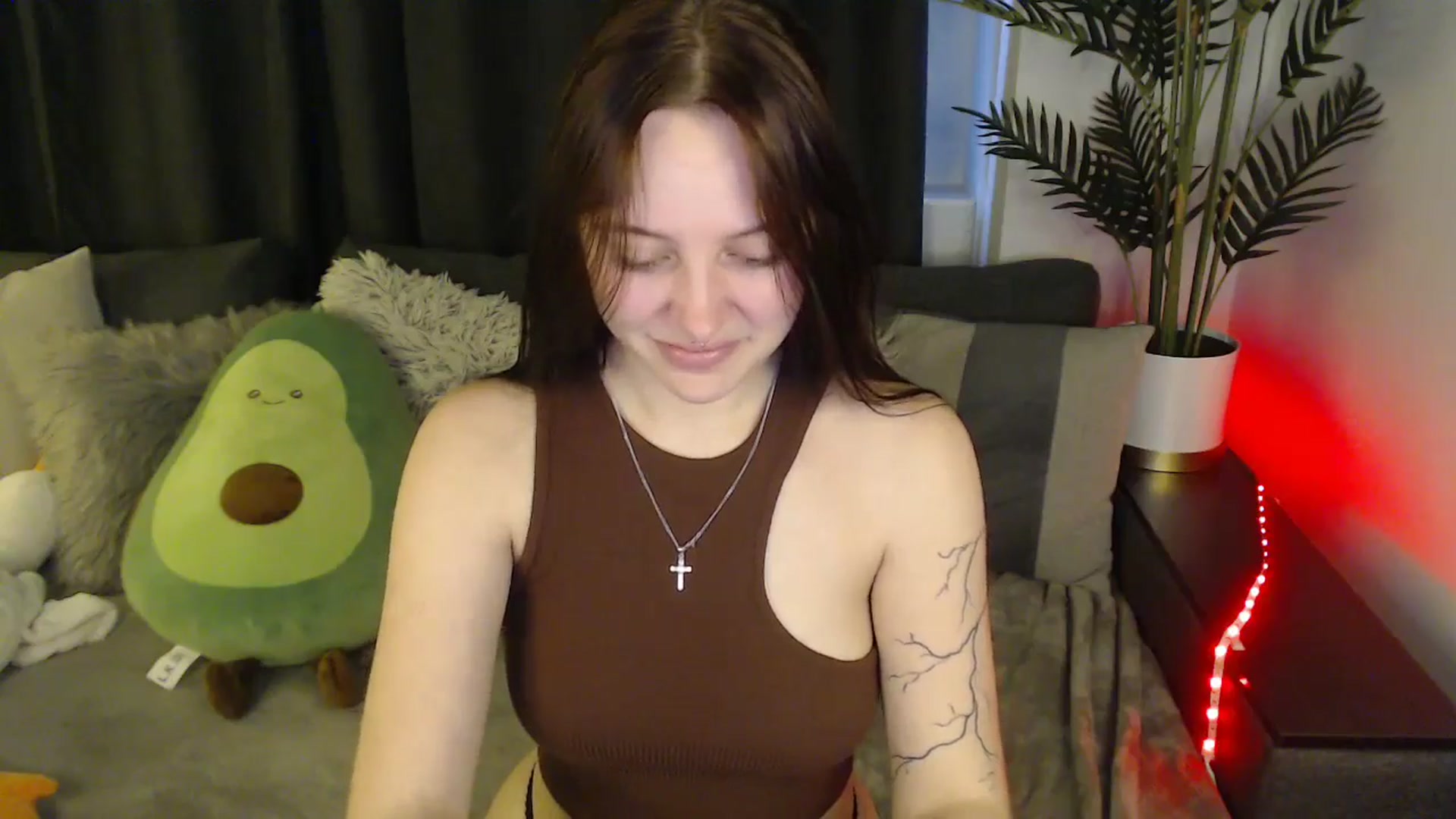 Gallery image thumbnail from SerenaSantos's myfreecams stream on, 05/31/2025, 12:44 image 14 of 20