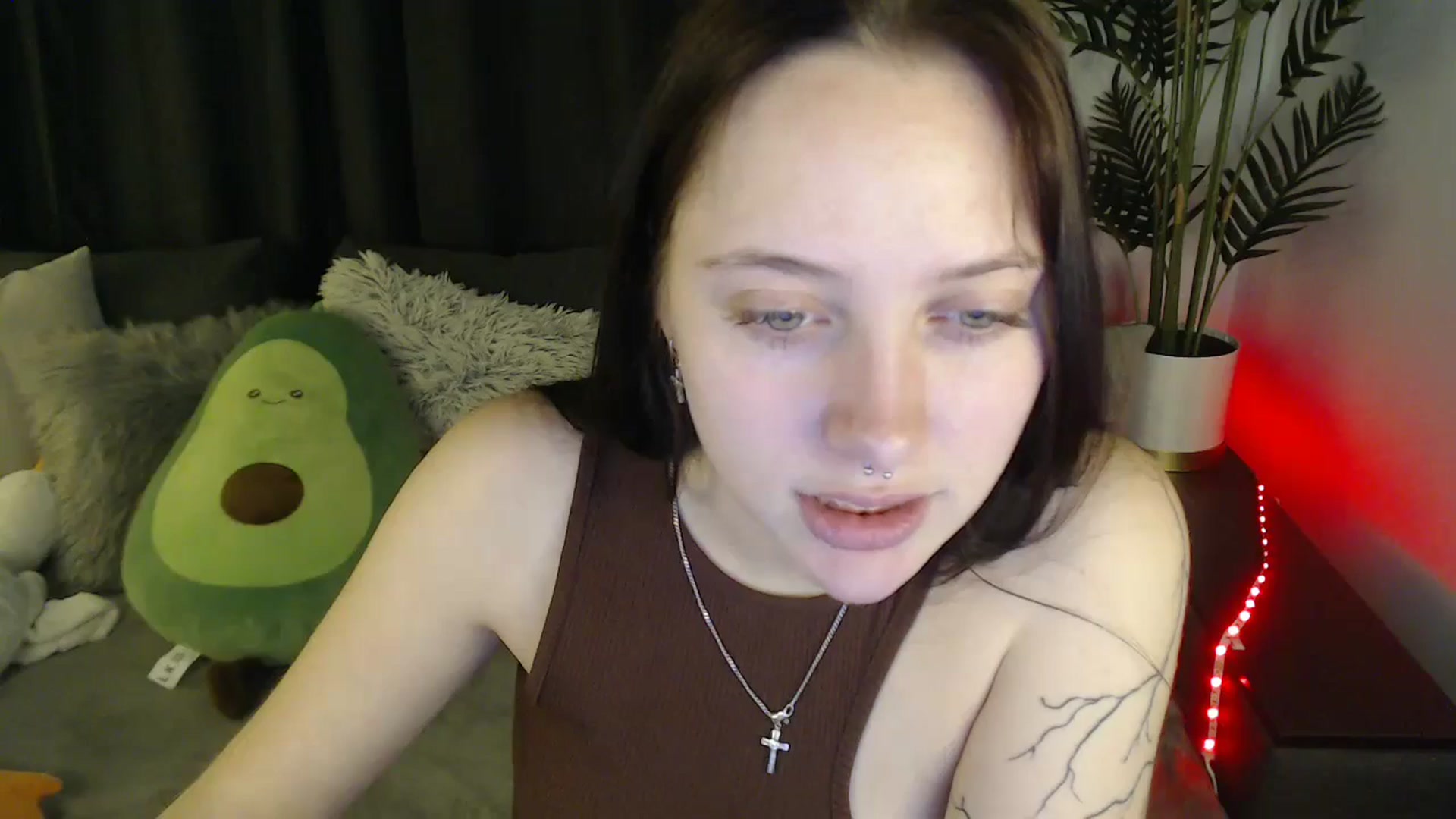 Gallery image thumbnail from SerenaSantos's myfreecams stream on, 05/31/2025, 12:44 image 5 of 20