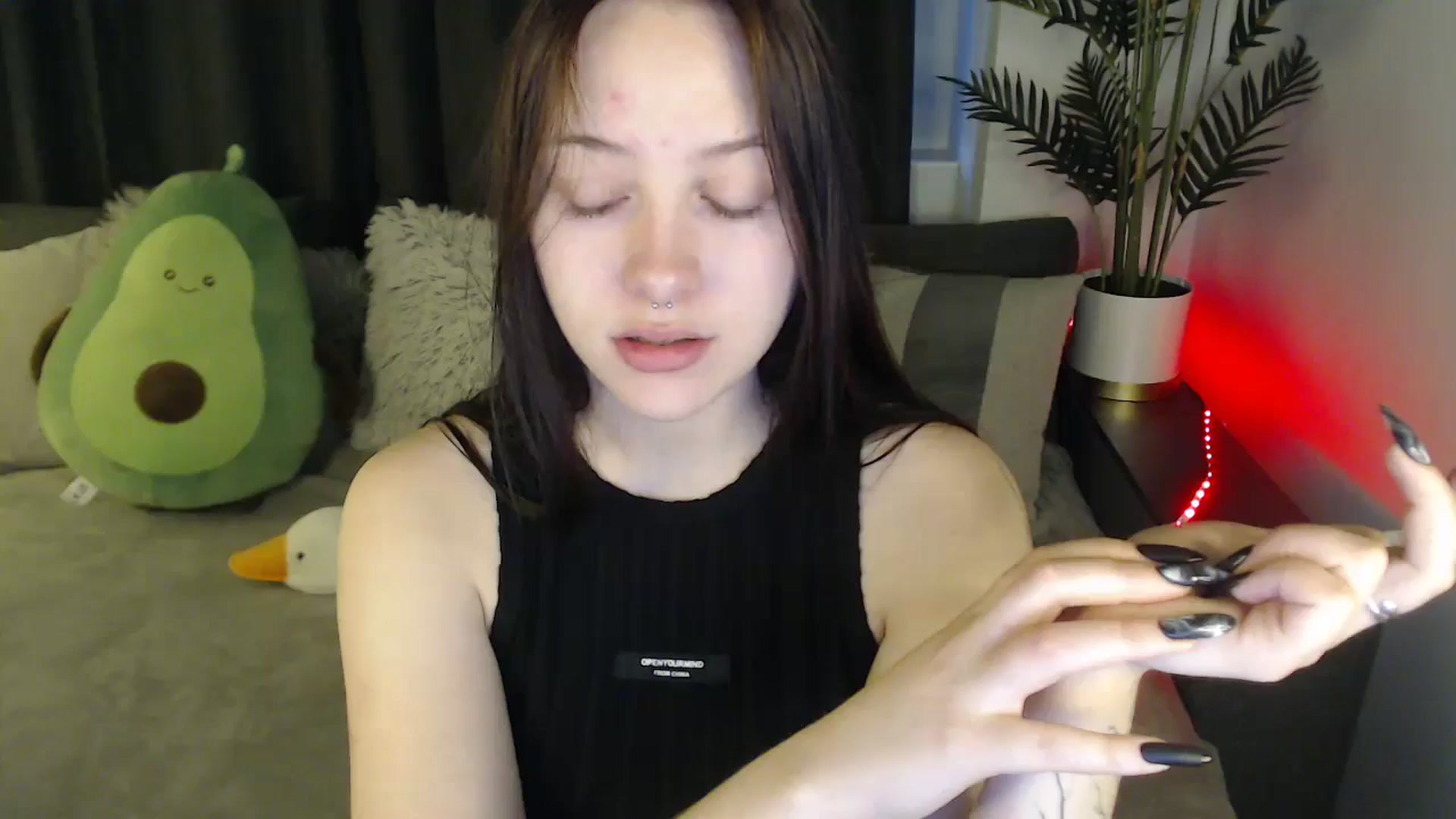 Gallery image thumbnail from SerenaSantos's myfreecams stream on, 06/03/2025, 08:19 image 7 of 20