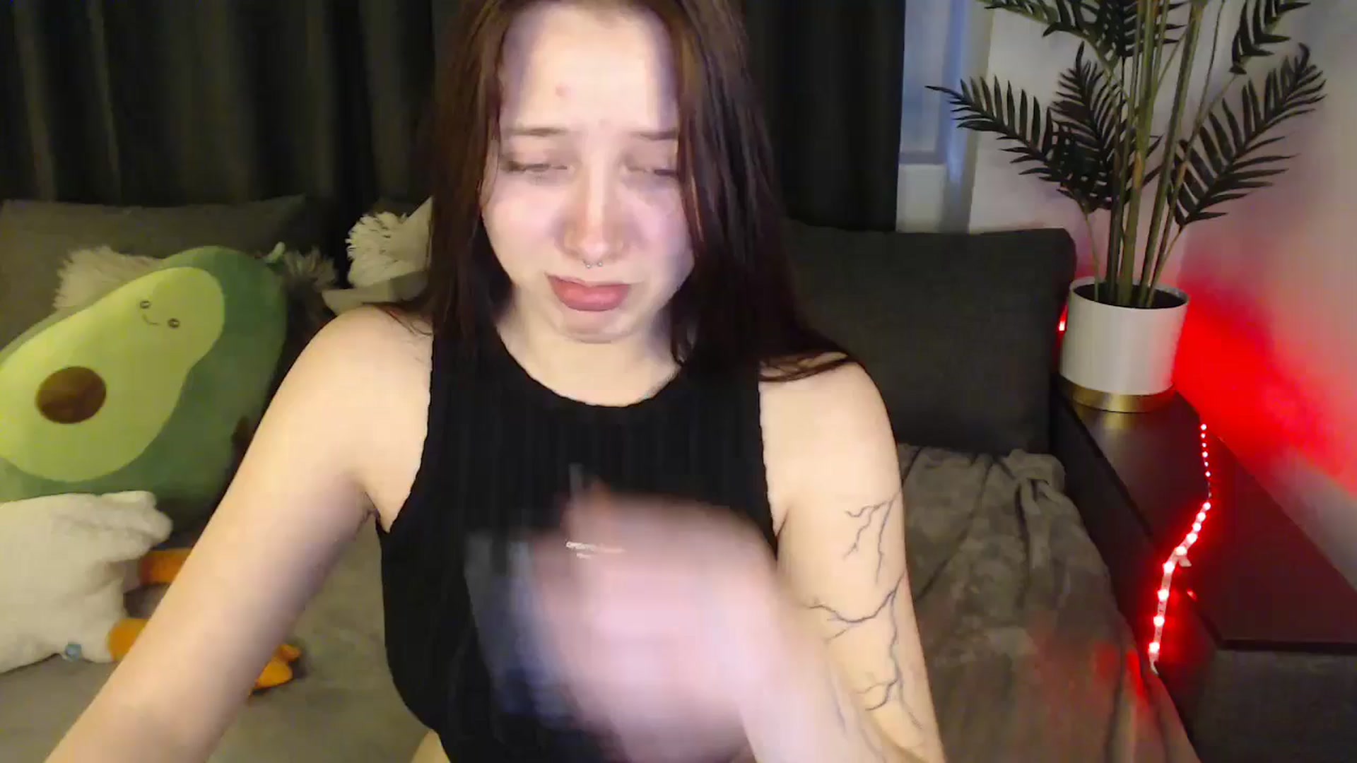 Gallery image thumbnail from SerenaSantos's myfreecams stream on, 06/03/2025, 11:28 image 19 of 20
